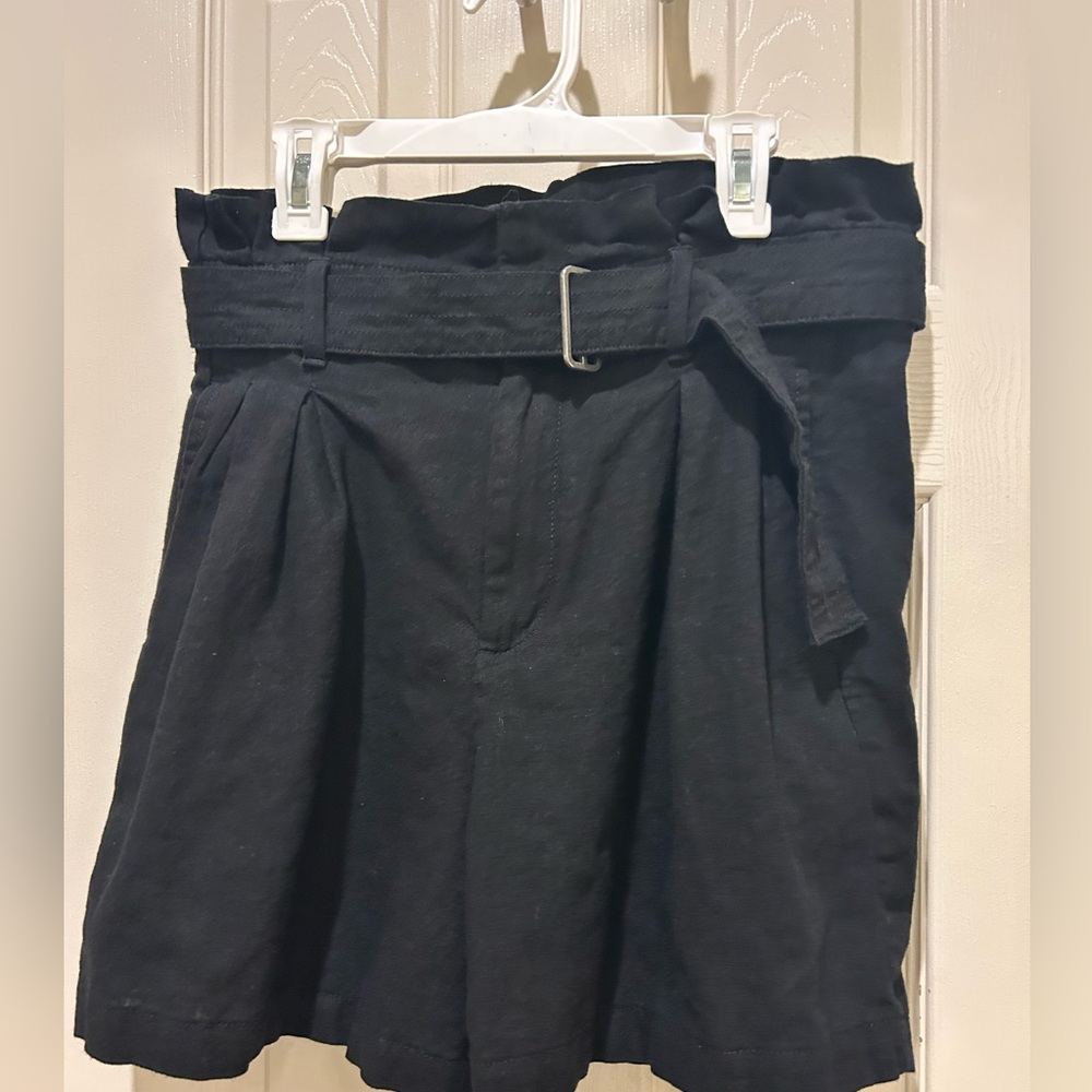 Banana Republic Black Belted Shorts NWOT